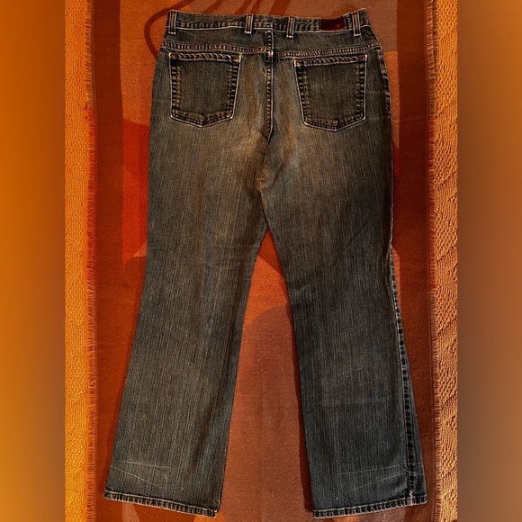 Distressed Eddie Bauer Full Length high waisted Boot Cut Jeans, Sz 14 - Picture 2 of 13